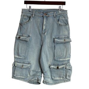 Daisy Women’s XL Light Blue Jean Shorts Cargo Bermuda Pockets Zipper